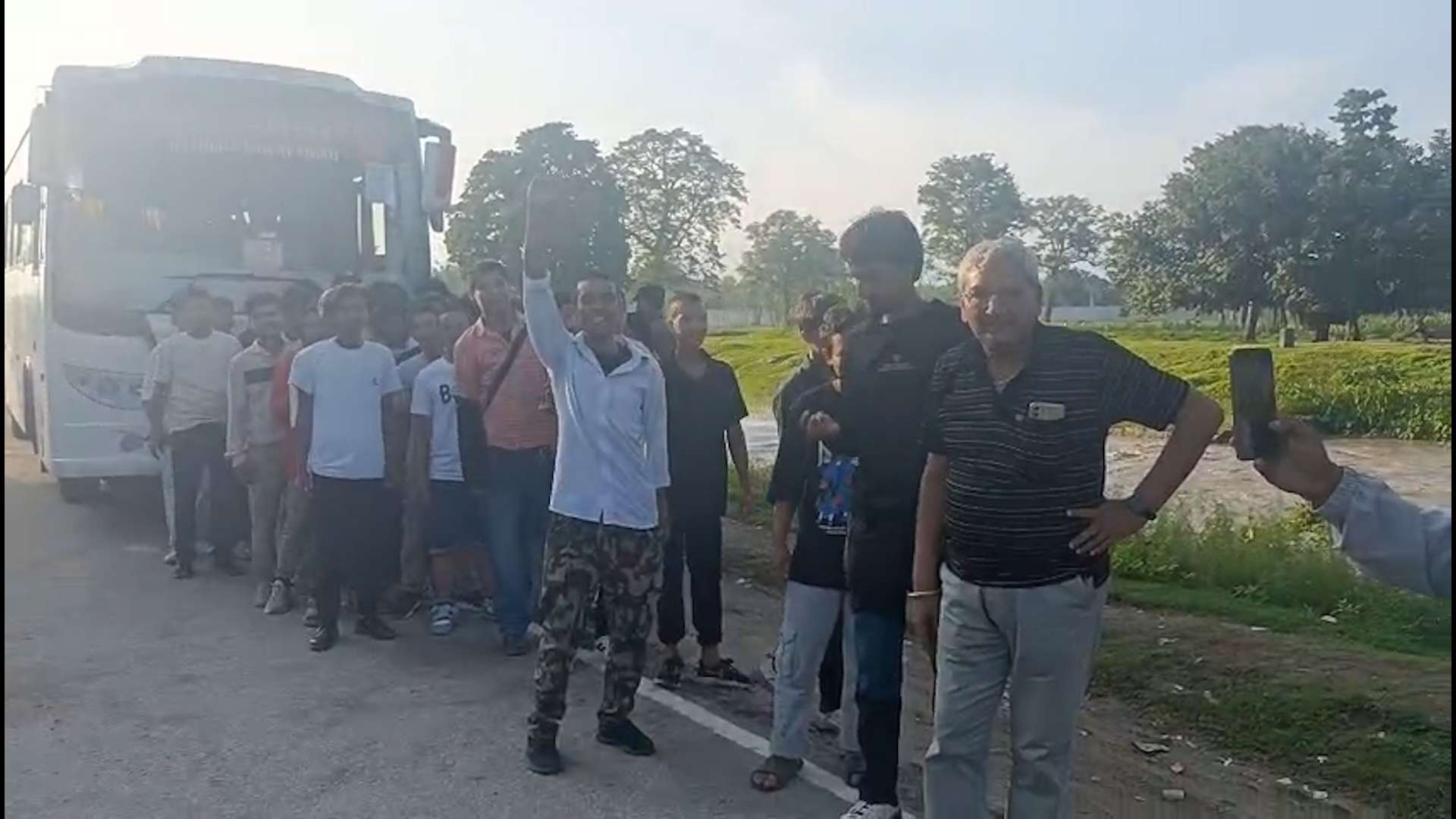 भारतमा बन्धक बनाइएका ५७ नेपालीलाई कसरी गरियो उद्धार ?
