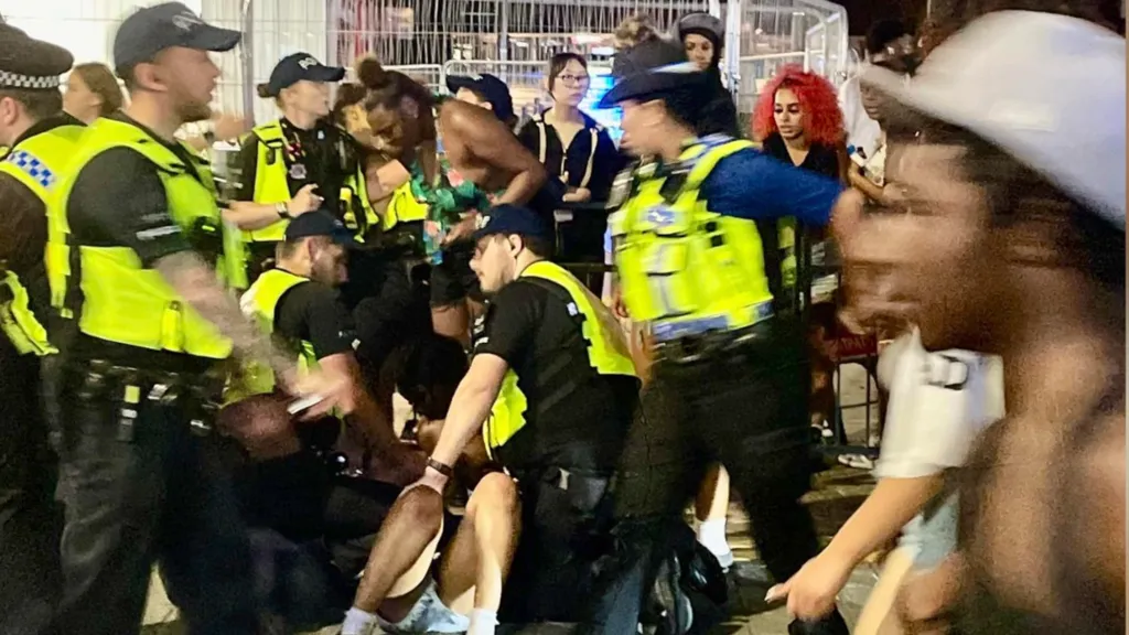 Teenagers Jailed After Violent Machete Brawl Rocks Southend Seafront