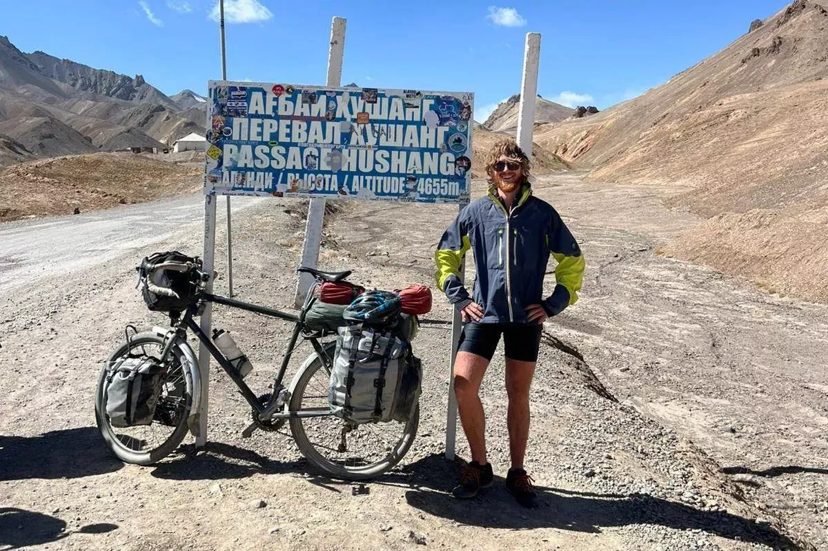 26-year-old British cyclist arrives in Nepal