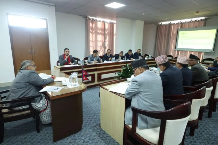 भारतीय रुपैयाँ दुई सय र पाँच सय दरका नोट २५ हजारसम्म ओसारपसार गर्न पाइने
